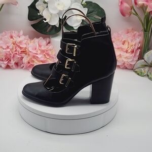Steve Madden Headstrong Black Chunky Gold Buckle Heels